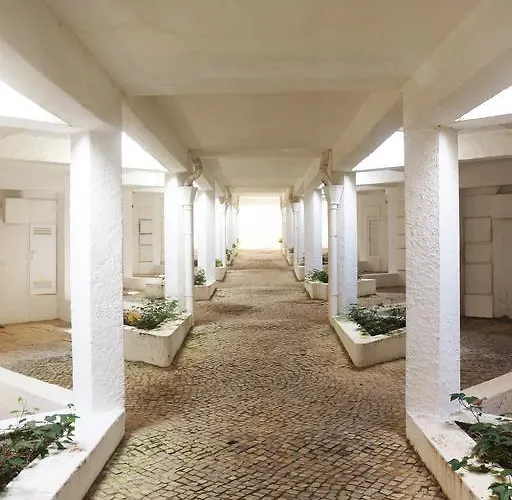 Apartment Acoteias *