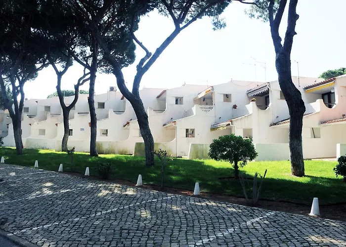 Acoteias Apartament *